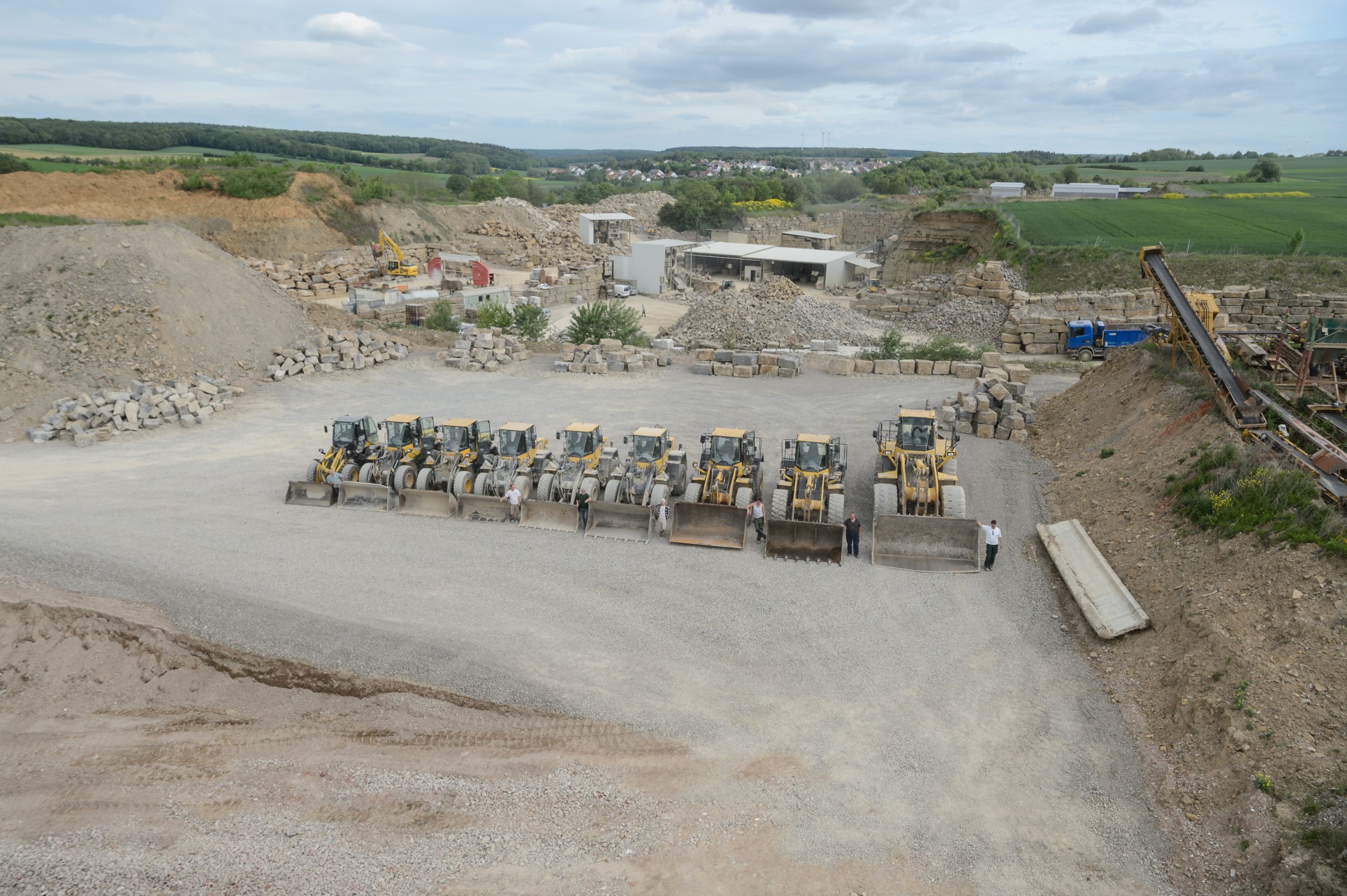 Starke Baumaschinen bei der Firmengruppe © Haaf Firmengruppe